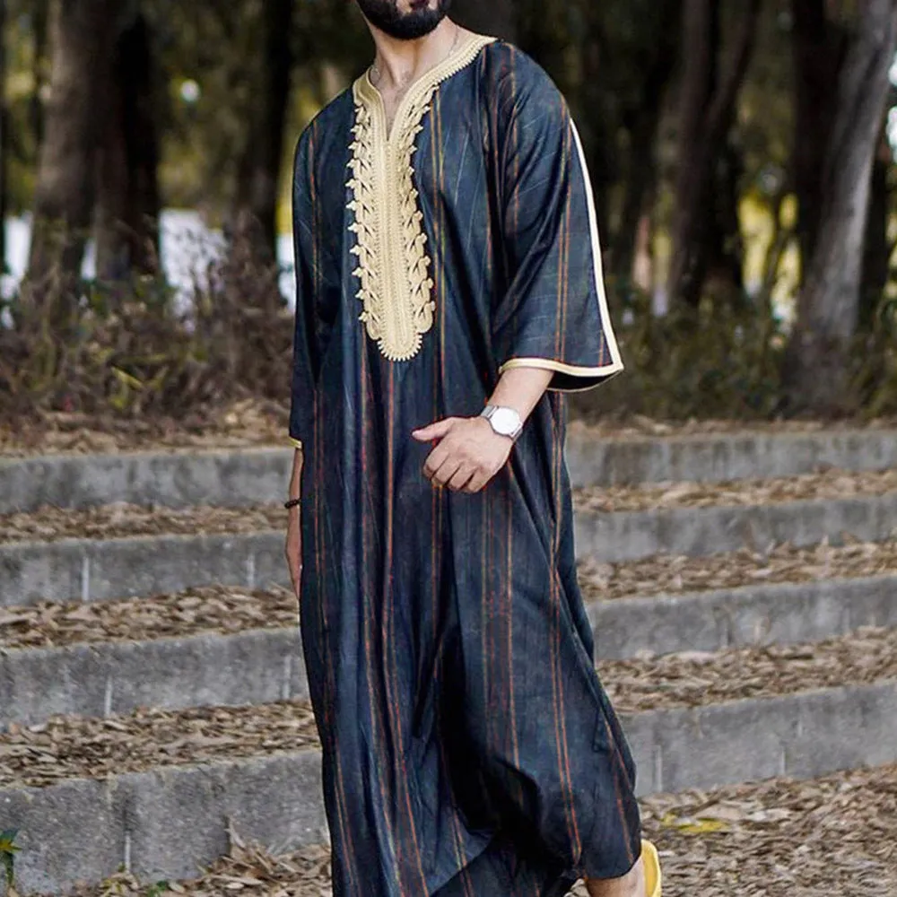 1134999    Foreign trade Muslim long-sleeved embroidered ethnic style Arab robe men's robes  abaya