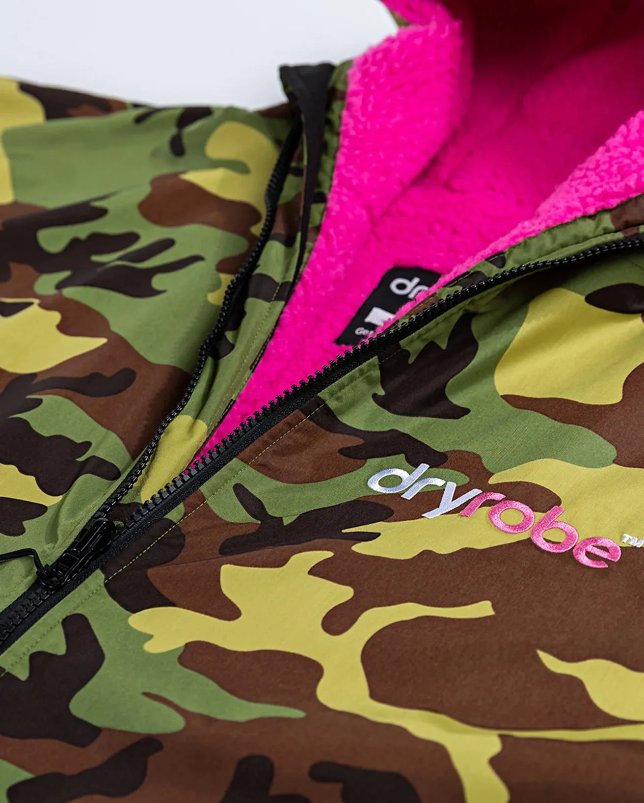 Advance Long Sleeved in Camo & Pink