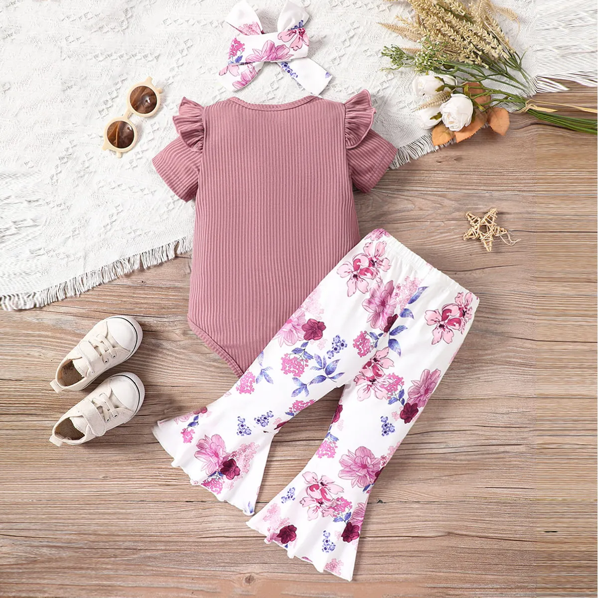 *APP EXCLUSIVE* Girl's Ribbed Bodysuit and Printed Flare Pants Set