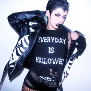 EVERYDAY IS HALLOWEEN TEE