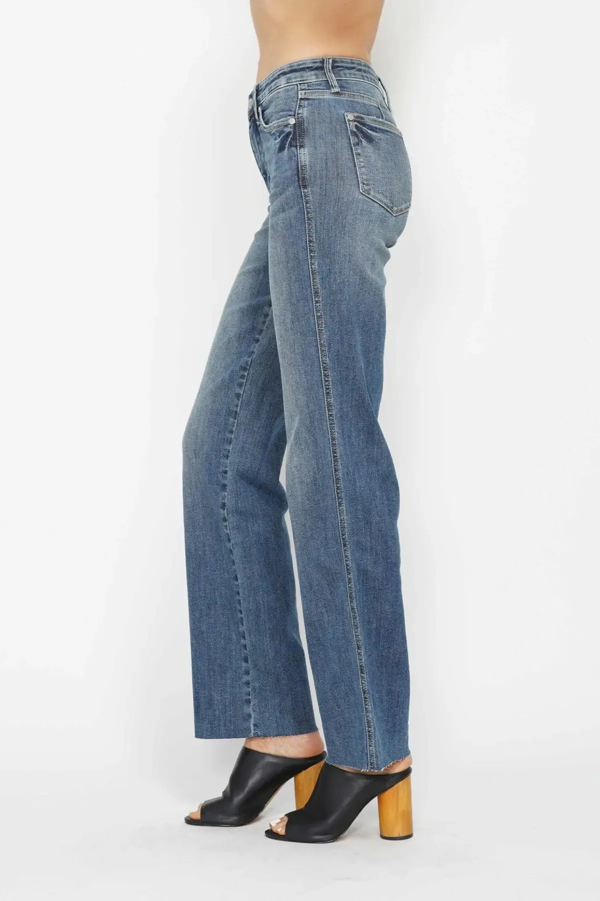 Judy Blue MR Tummy Control Vintage Straight Leg Jeans