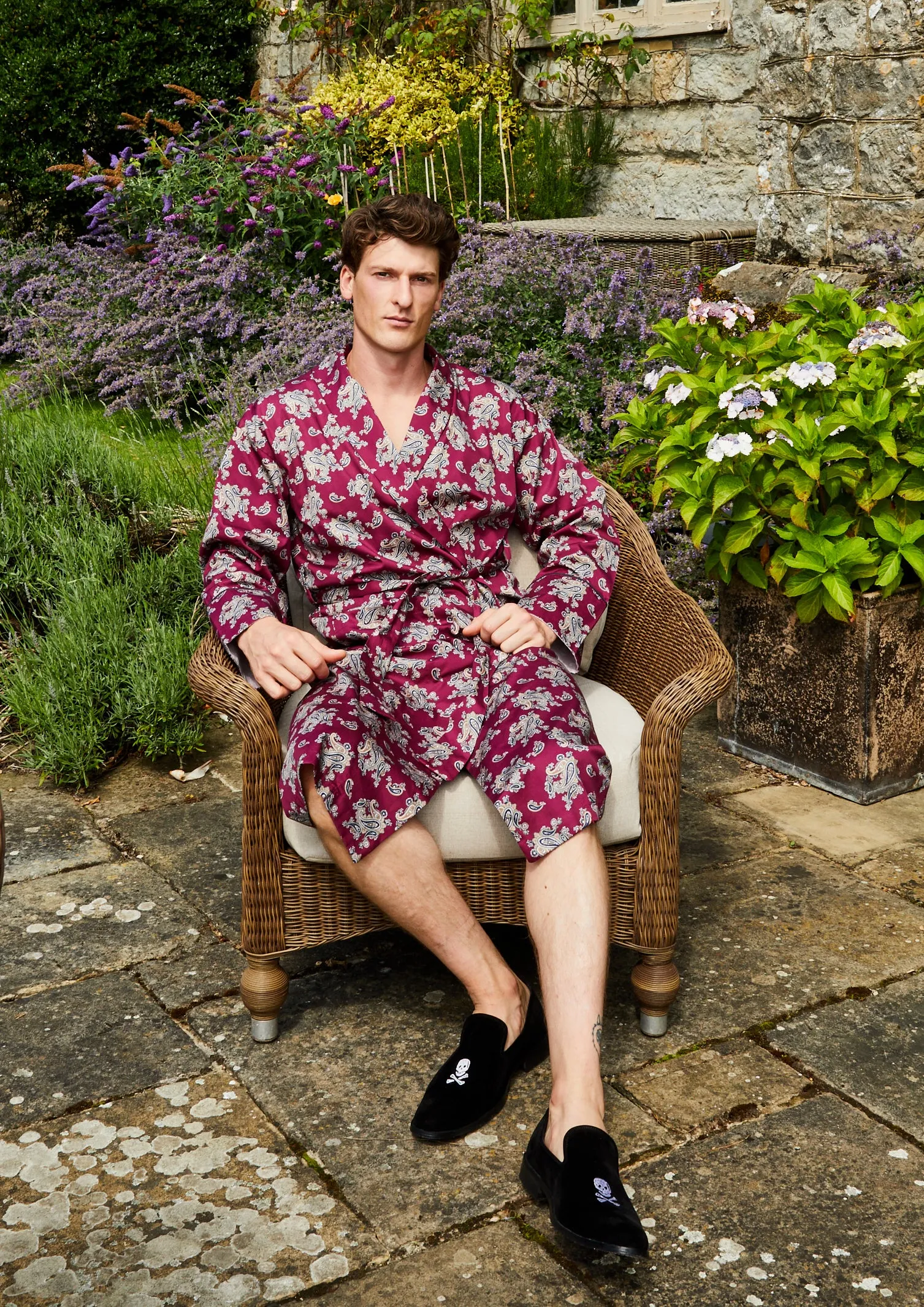 Lightweight Men's Robe - Gatsby Paisley Wine