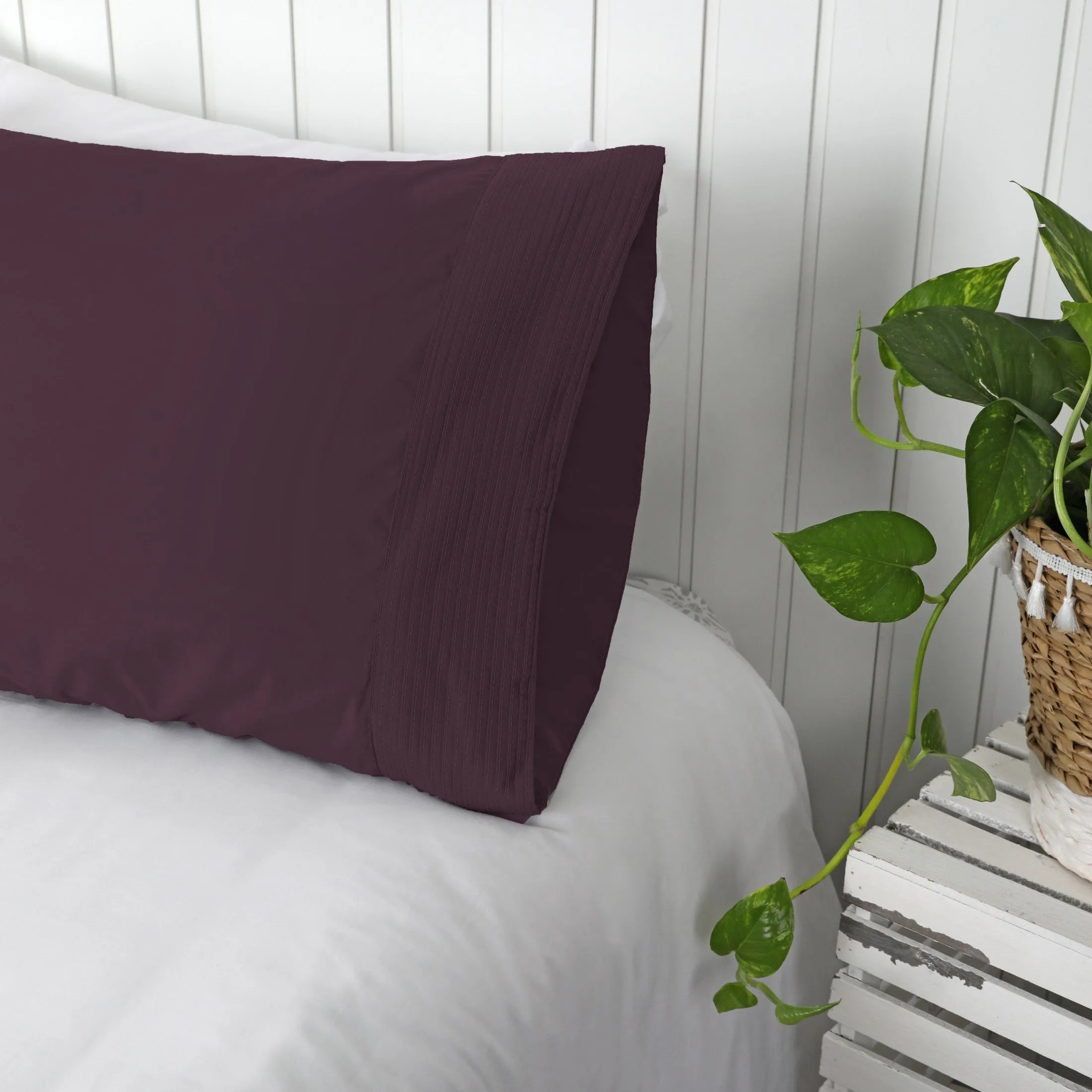 Vilano Pleated Pillow Cases