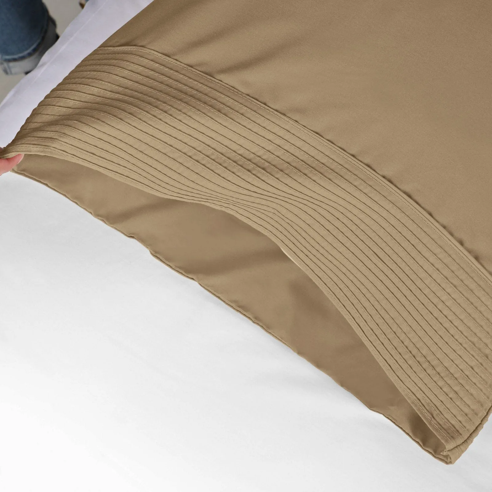 Vilano Pleated Pillow Cases