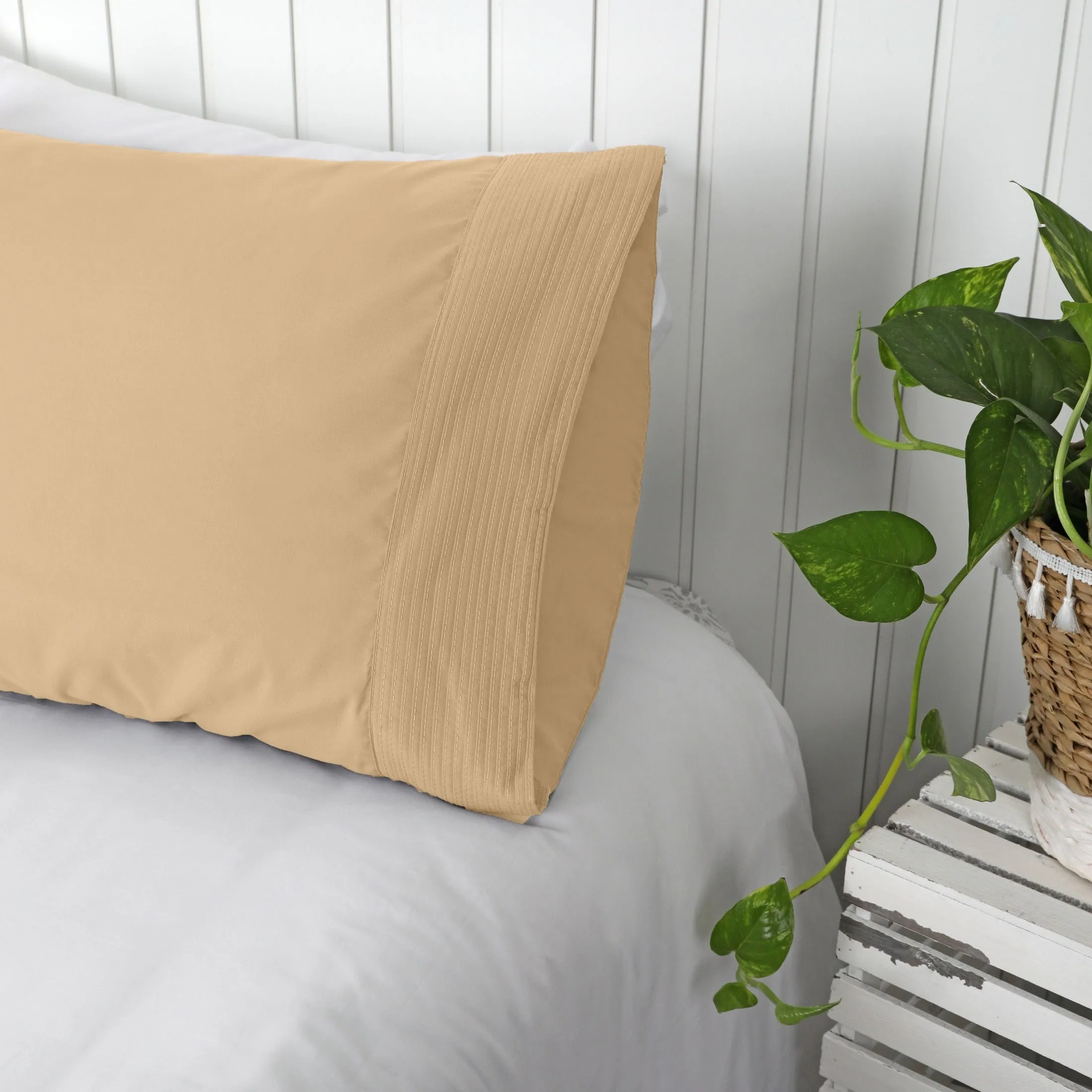 Vilano Pleated Pillow Cases