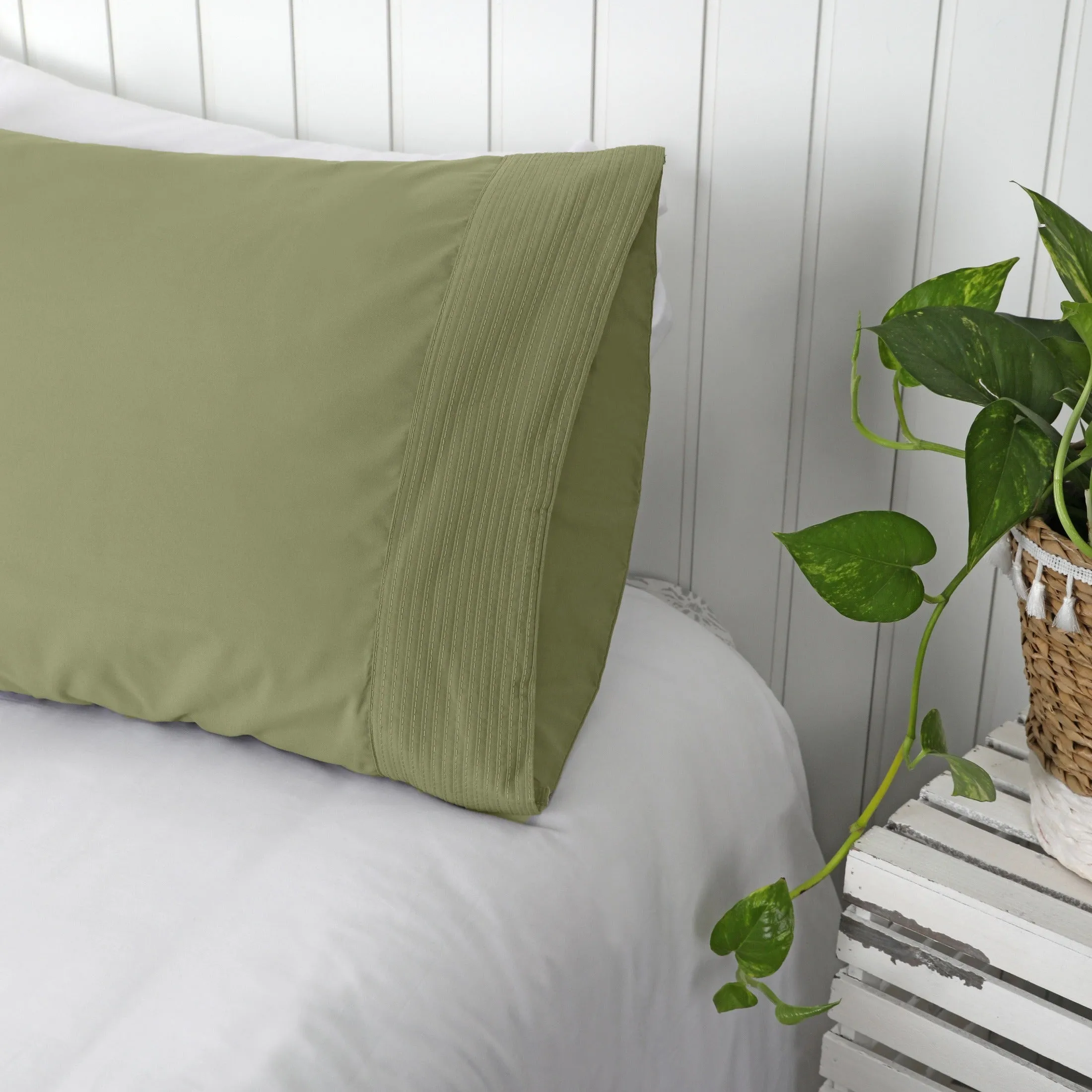 Vilano Pleated Pillow Cases